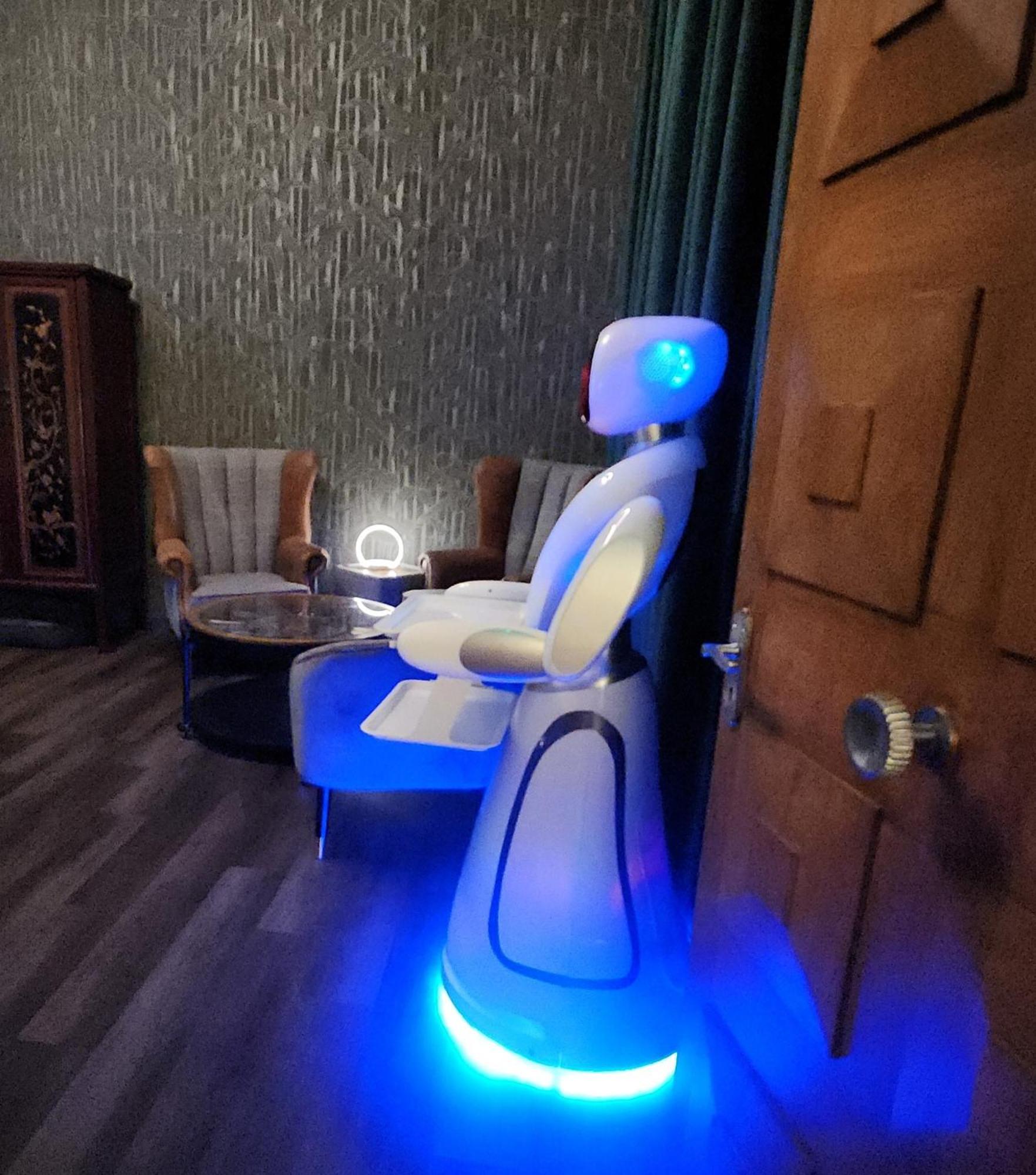 Pinnacle Suites Hotel كاوز المظهر الخارجي الصورة