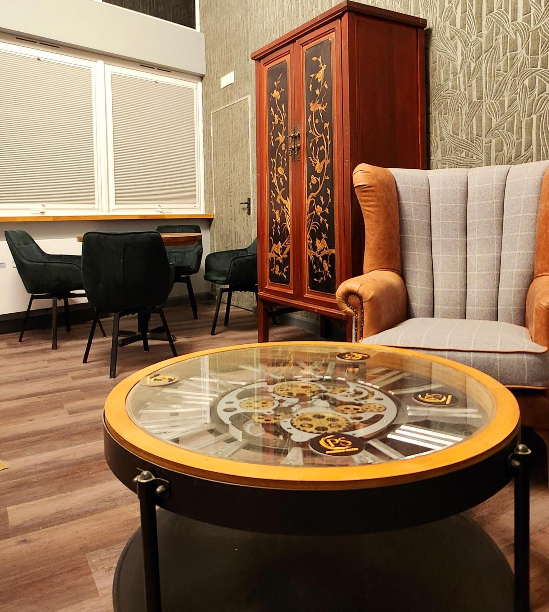 Pinnacle Suites Hotel كاوز المظهر الخارجي الصورة
