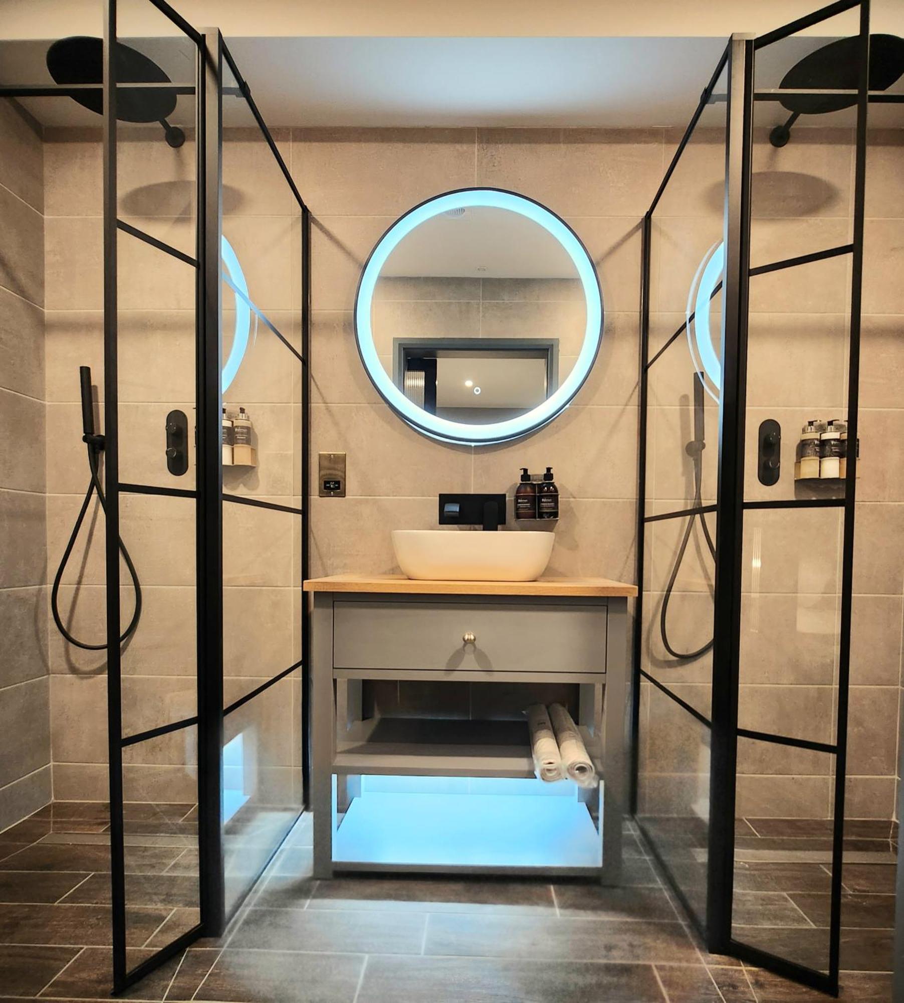 Pinnacle Suites Hotel كاوز المظهر الخارجي الصورة